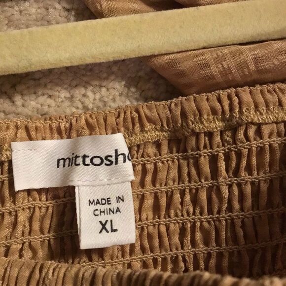 Mittoshop Women's Beige Smocked Flowy Top - Picture 5 of 6